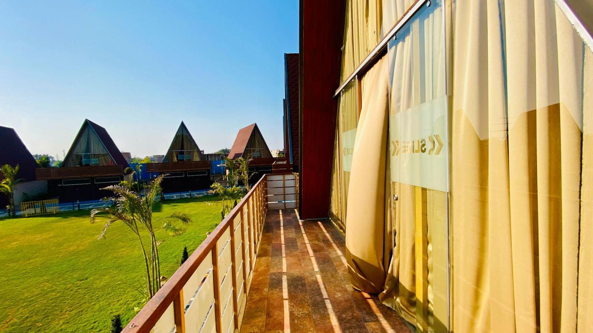 Anantara Club And Resort, Ujjain Bilik gambar